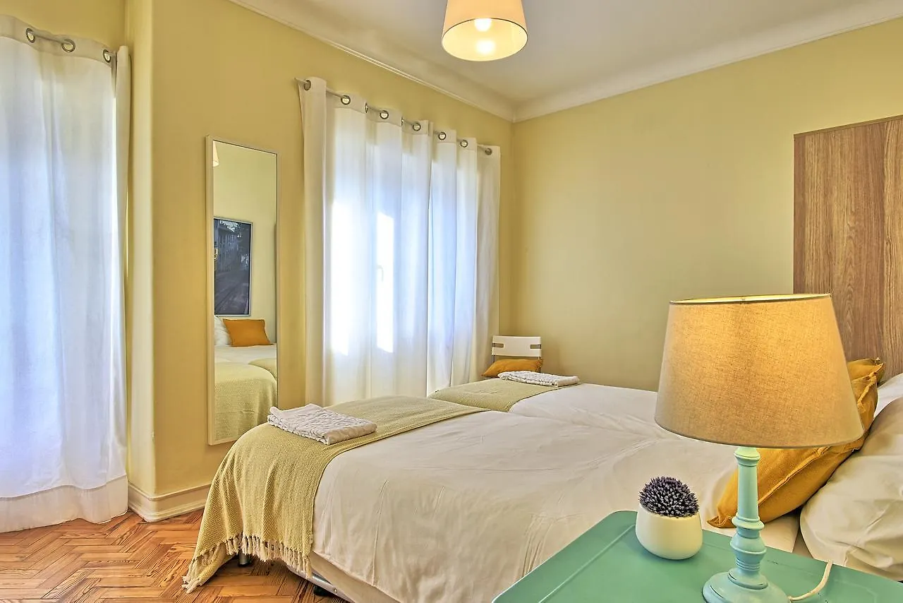 Almirante 2 Four Bedrooms Lisboa